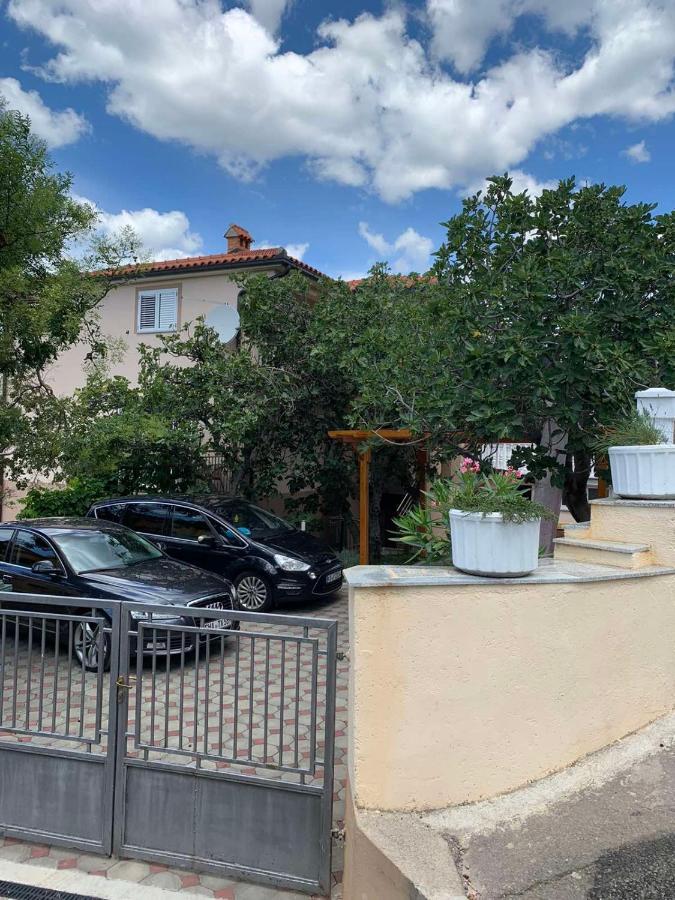 Apartmani Nada クレノヴィツァ エクステリア 写真