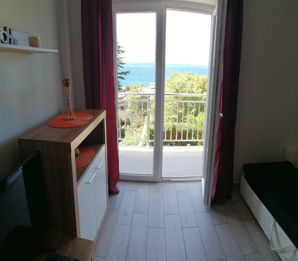 Apartmani Nada クレノヴィツァ エクステリア 写真
