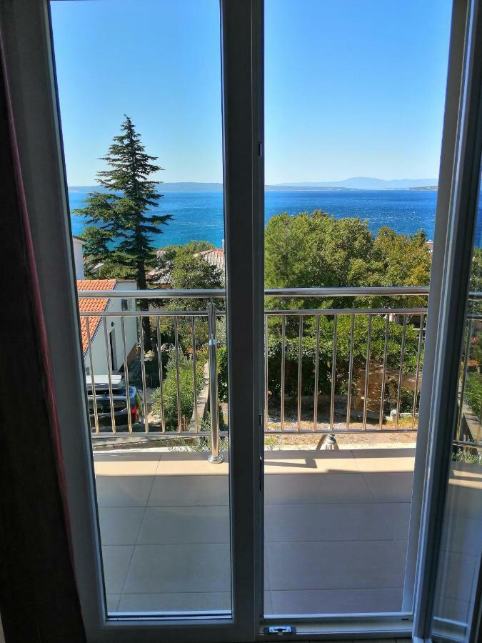 Apartmani Nada クレノヴィツァ エクステリア 写真